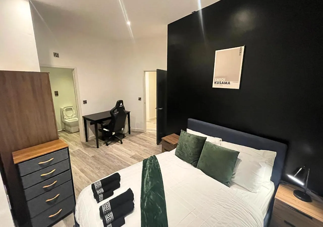Modern Comfort In Nottingham City Centre